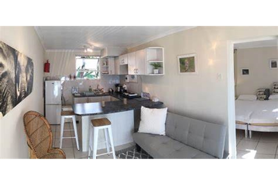 1 Bedroom Property for Sale in Table View Western Cape